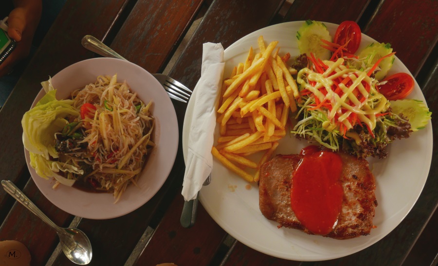 Thongsomboon Club 07.JPG