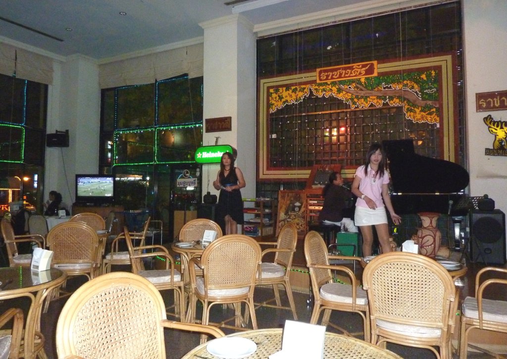 Ton Koon 05.jpg