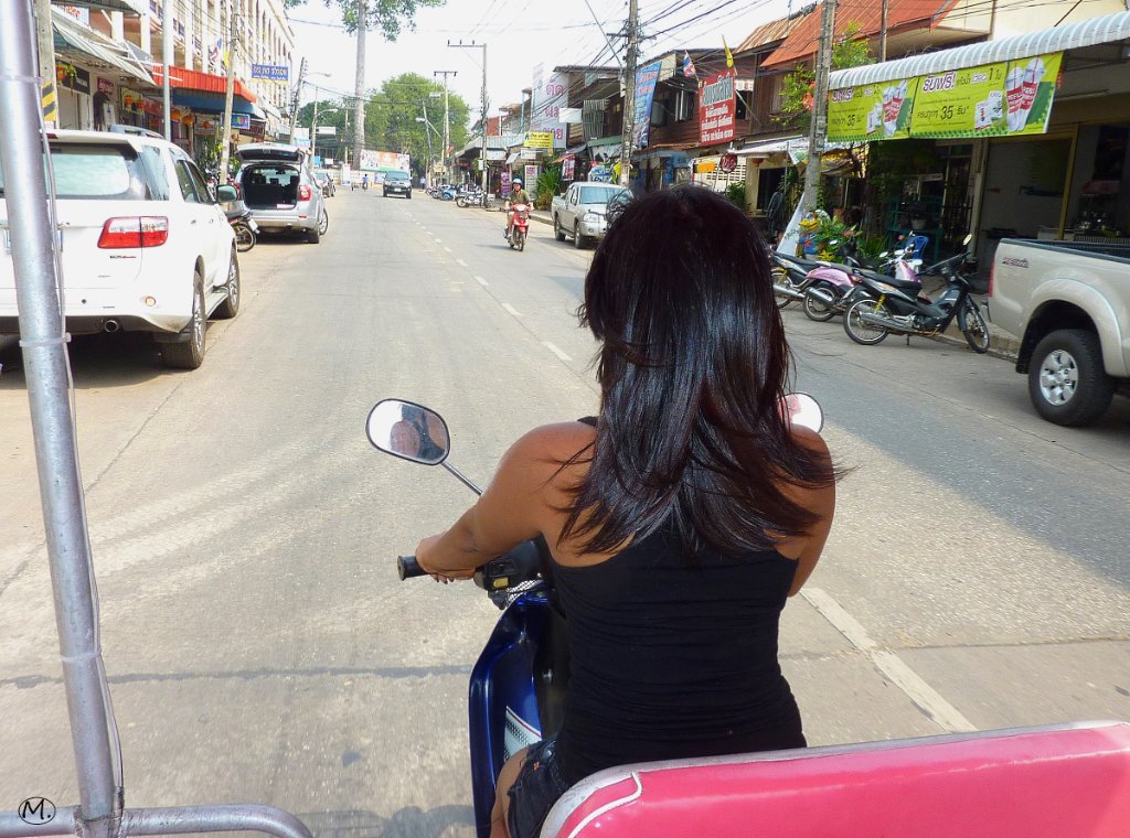Adulyadet Rd. 11.JPG
