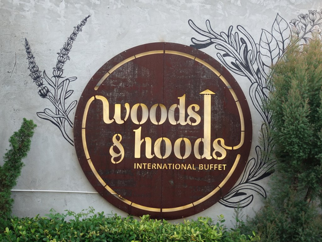 Woods and Hoods 13.JPG