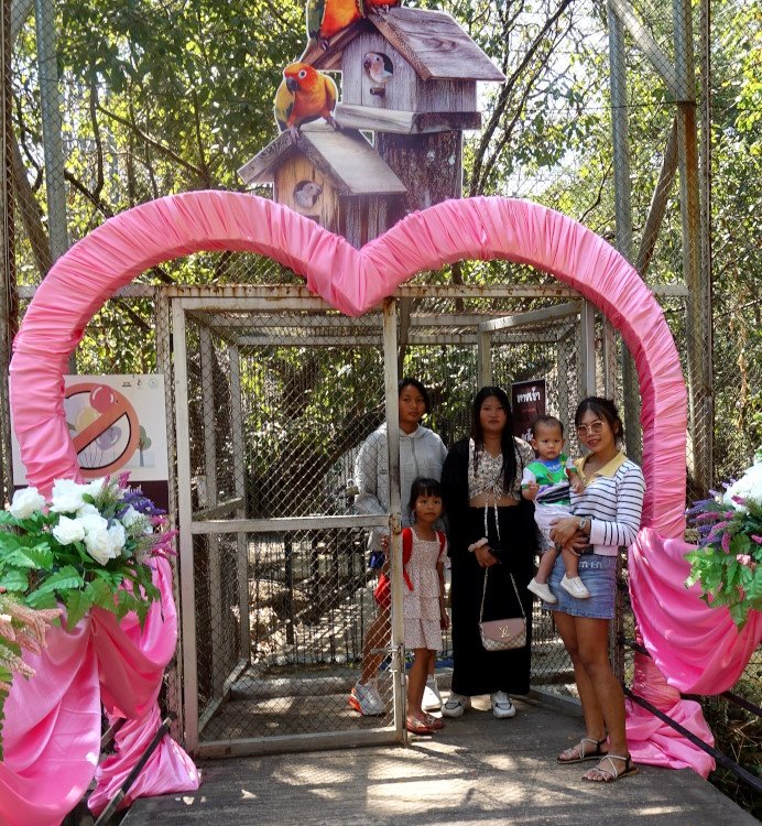 Zoo Khon Kaen 3.JPG
