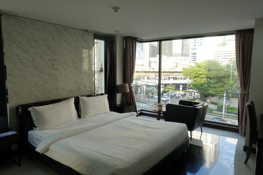 Connex Bed 1.JPG